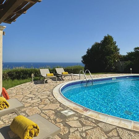 Villa Neptune Livathos  Luaran gambar