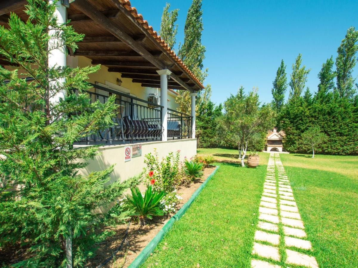 Villa Neptune Livathos  Luaran gambar
