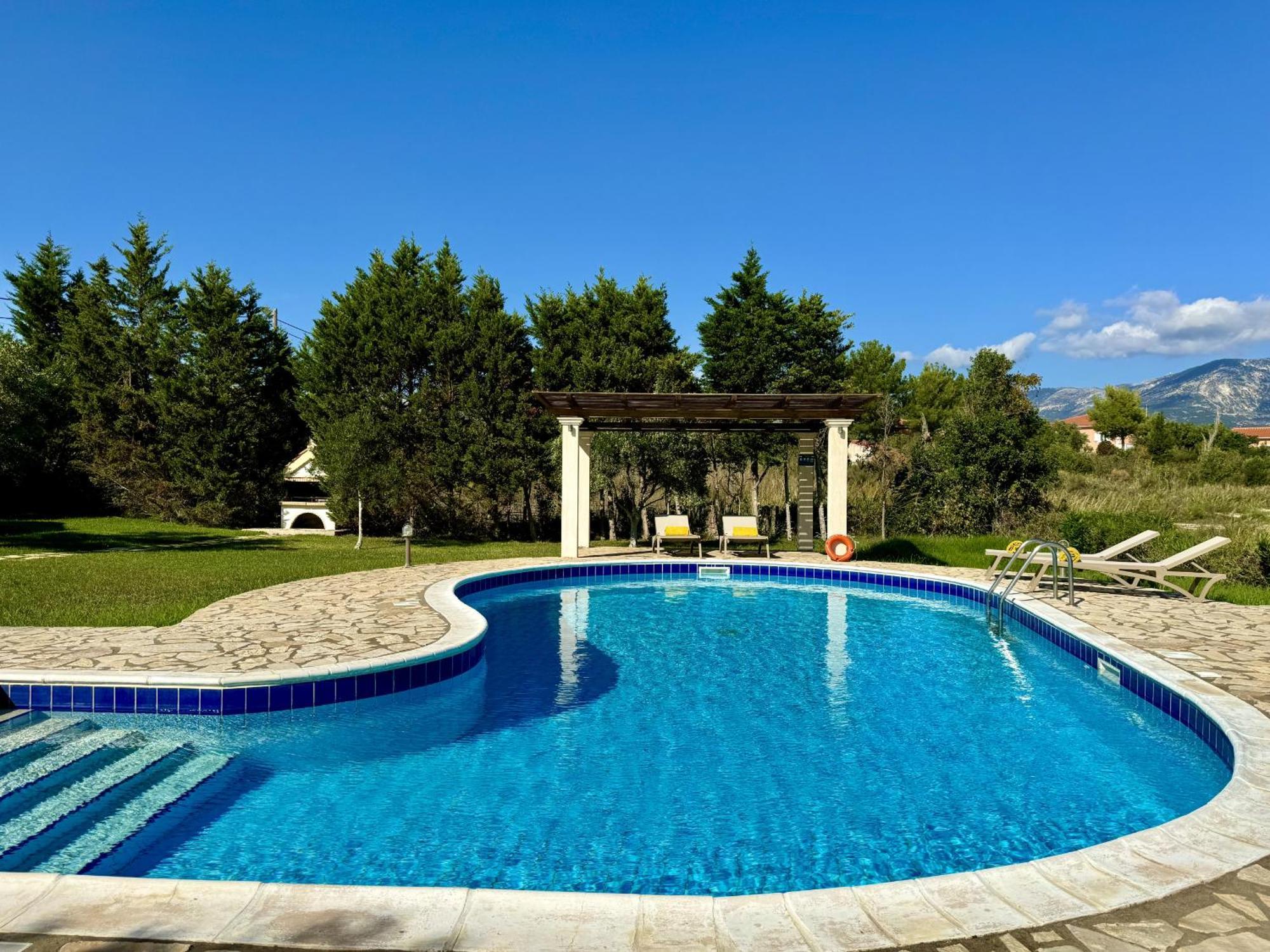 Villa Neptune Livathos  Luaran gambar