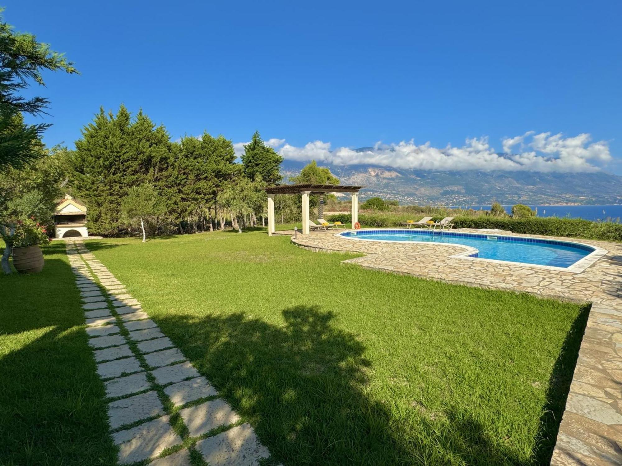 Villa Neptune Livathos  Luaran gambar
